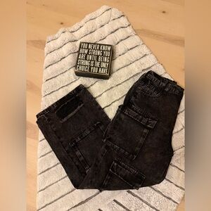 SHEIN Black Relaxed Cargo Jeans for Men